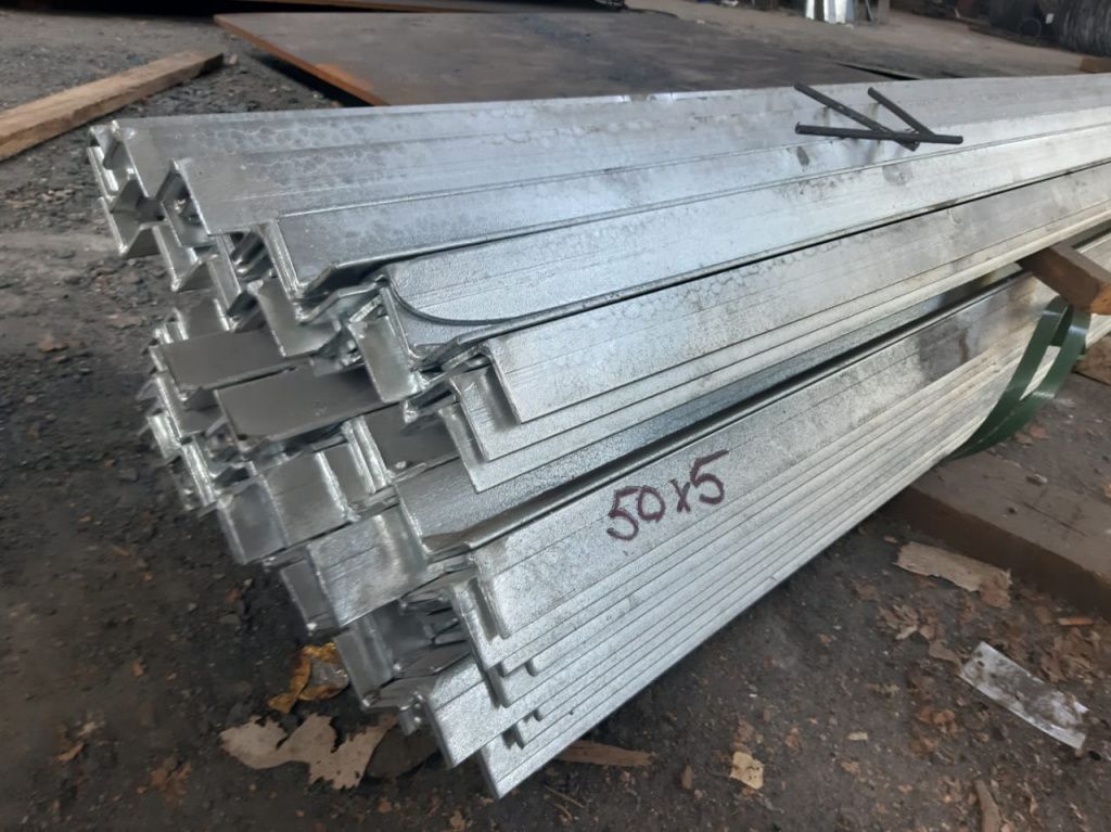 оцинкованный уголок 50х5 мм