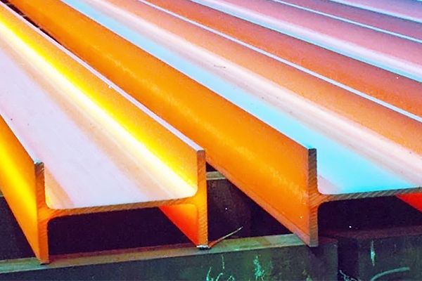 Широкополочная балка.jpg