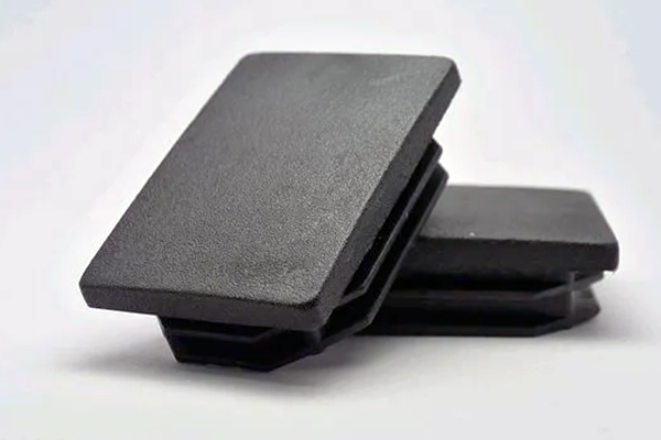 Заглушка пластиковая 60х40