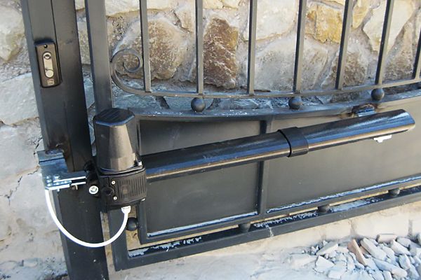 Автоматика для ворот CAME.jpg