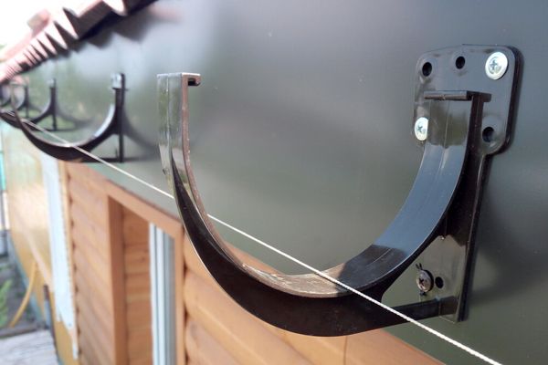 Водосточные кронштейны.jpg