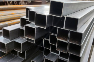 Столб для забора 60х60х2 мм 3 м