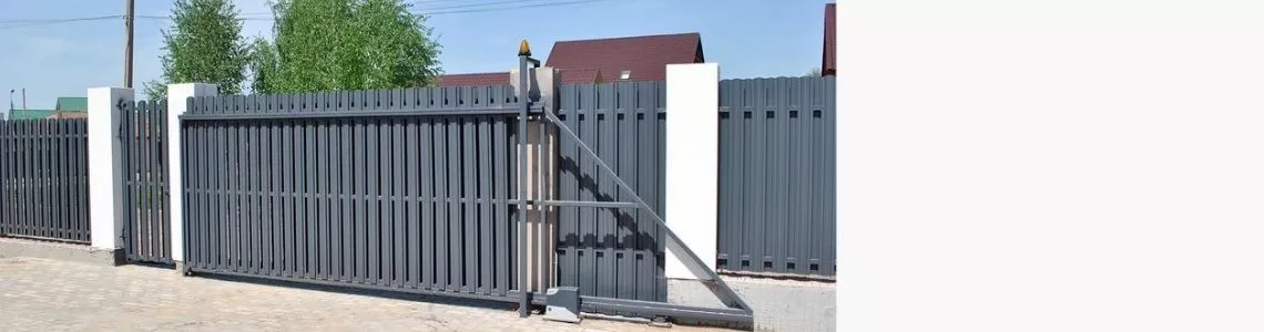 Каркас откатных ворот с роликами Каркас откатных ворот с роликами